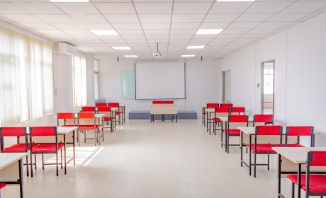 Phòng 70 học viên