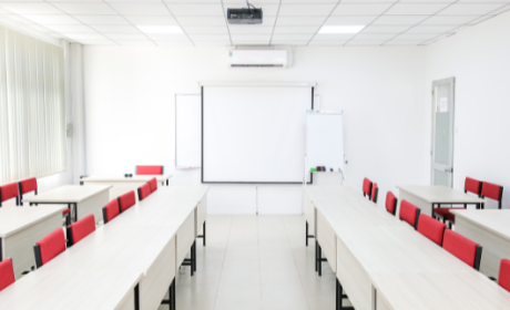 Phòng 45 học viên